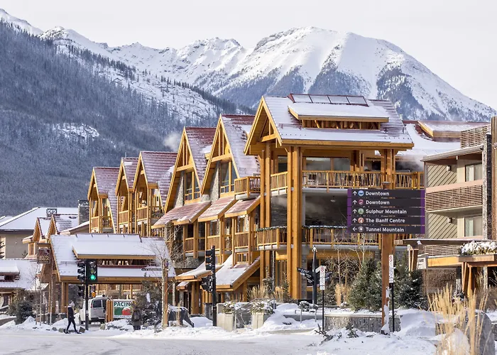 Moose Hotel And Suites